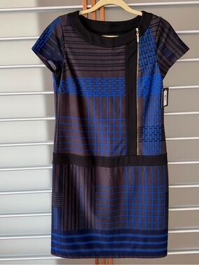 Ellen Tracy Black-Blue-Brown Geometric Shift Dress with Zip Accent